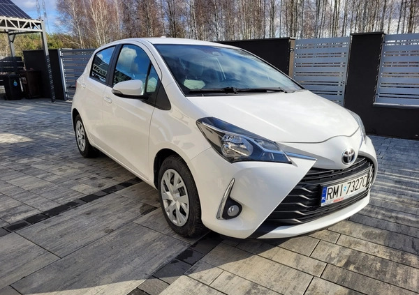 Toyota Yaris cena 44900 przebieg: 177800, rok produkcji 2018 z Mielec małe 154